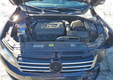 2014 Volkswagen Passat Se z USA, uszkodzony, nr VIN 1VWBS7A35EC068320